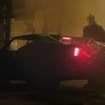 The Batman-Batmobile-Batcaverna-DC-Reeves