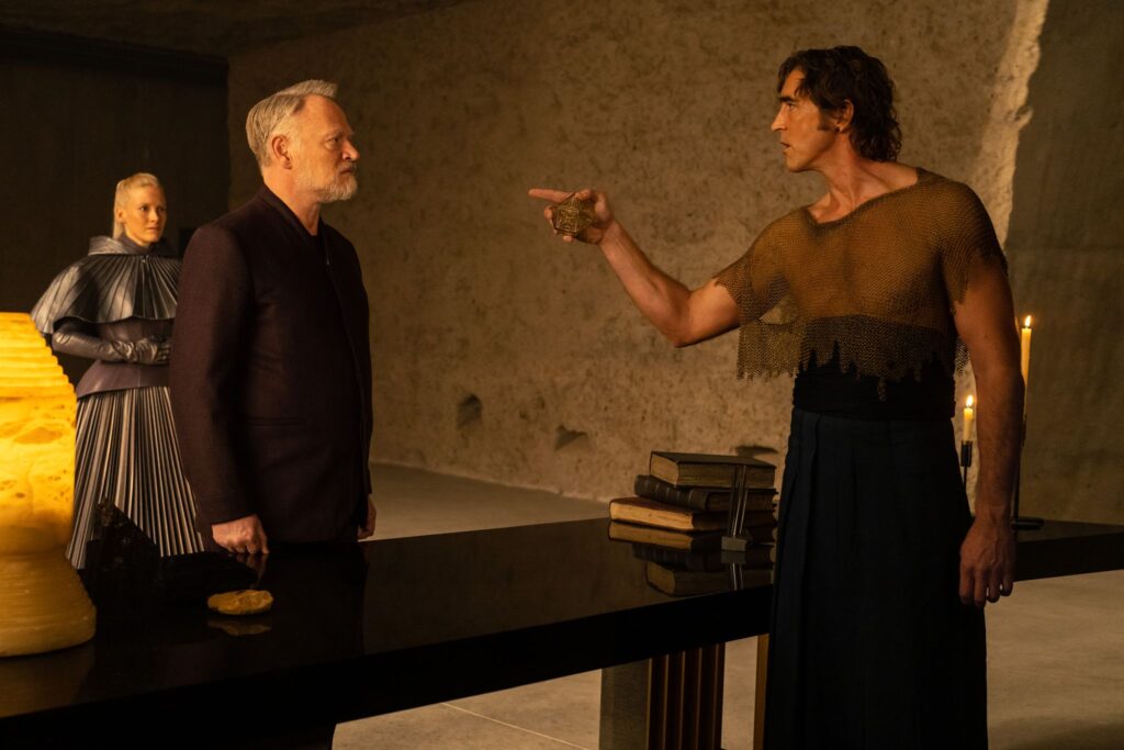 Fondazione 2 - La prima foto ufficiale della nuova stagione della serie Apple Original | Credits: Apple