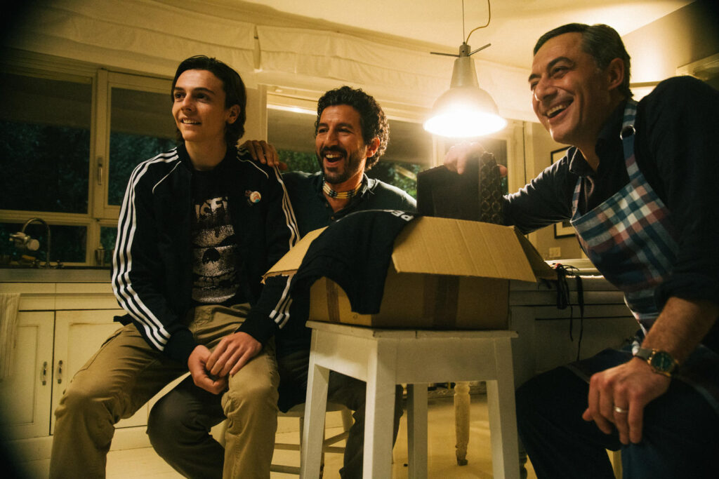 Il Filo Invisibile - Foto film Netflix