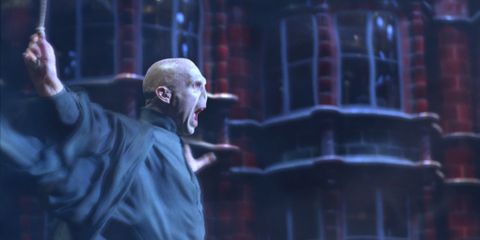 Harry Potter: Lord Voldemort è considerato uno dei cattivi più potenti del  cinema - NerdPool