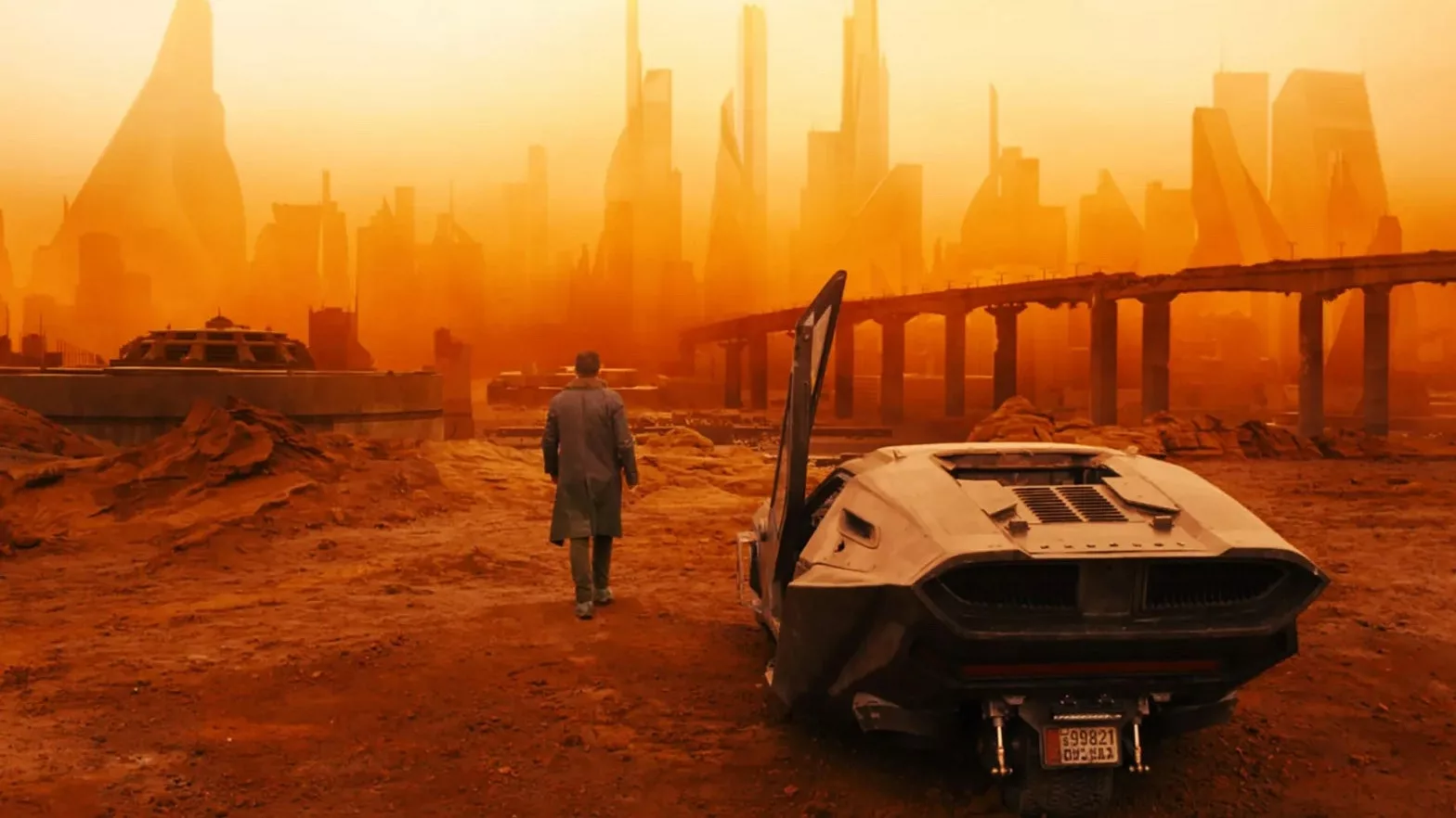 Elon Musk citato in giudizio dal produttore di Blade Runner 2049 per l’uso dell’IA